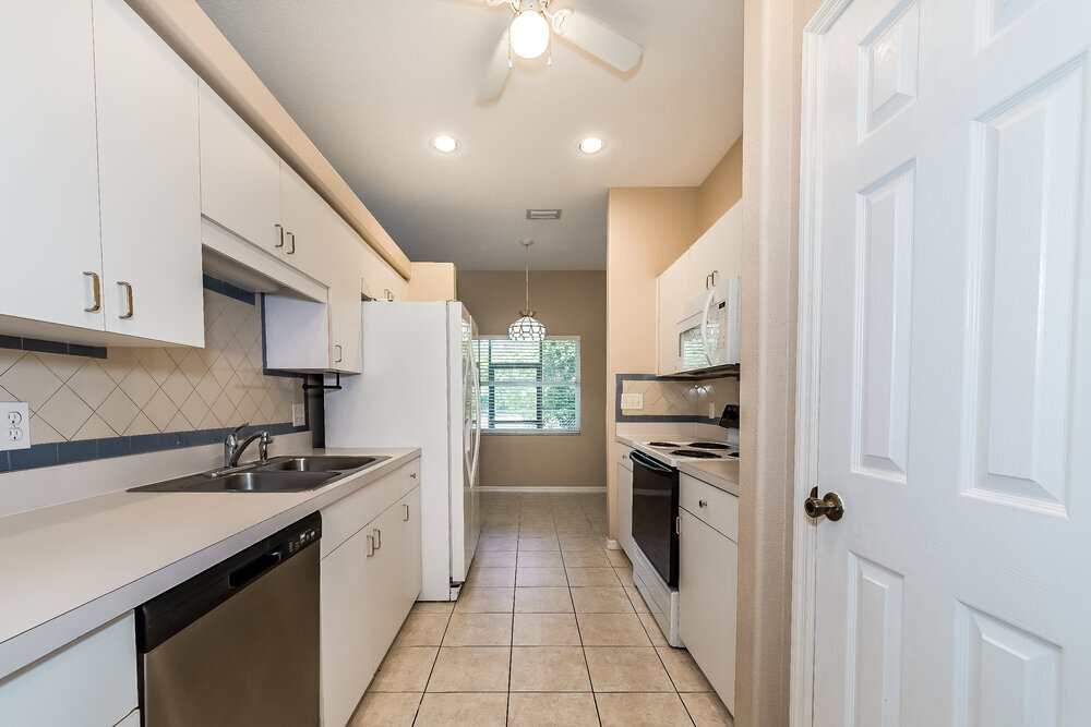 Building Photo - 3027 58th Terrace E