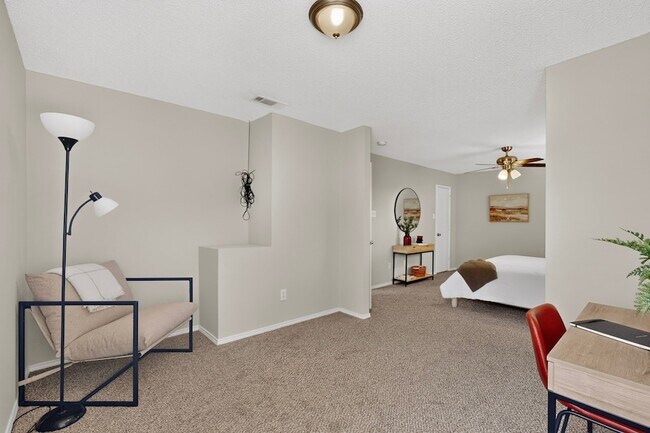 Building Photo - 625 Spillway Dr