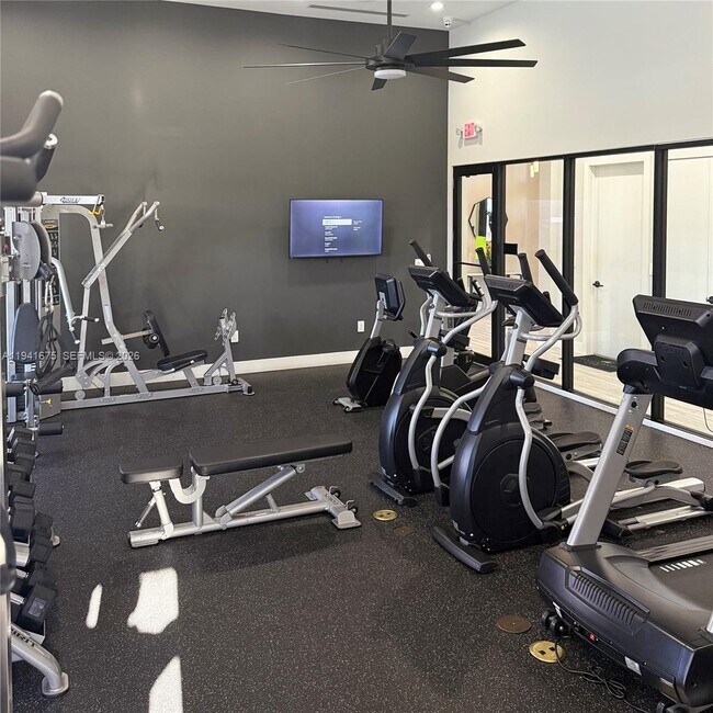 Building Photo - 13370 SW 287th Ter