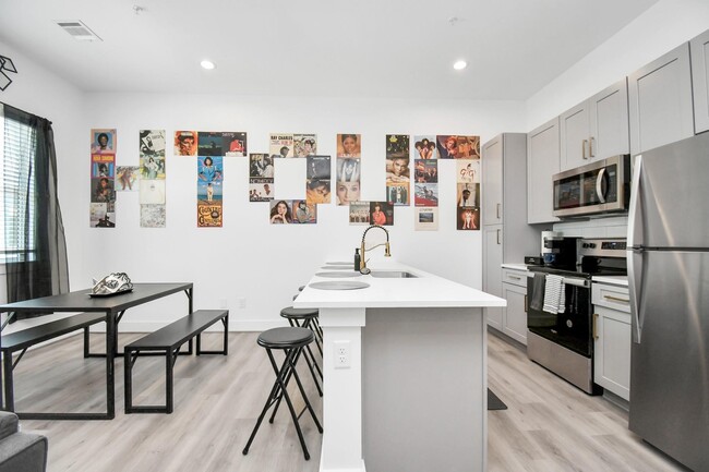 Building Photo - 4610 Indie Hts Ln