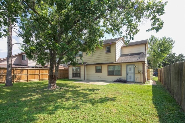 Building Photo - 10718 Nobility Dr