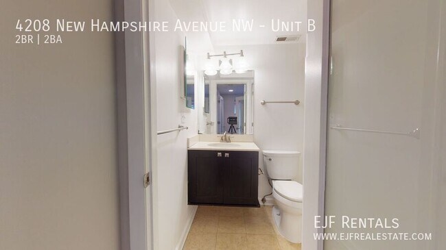 Building Photo - 4208 New Hampshire Ave NW