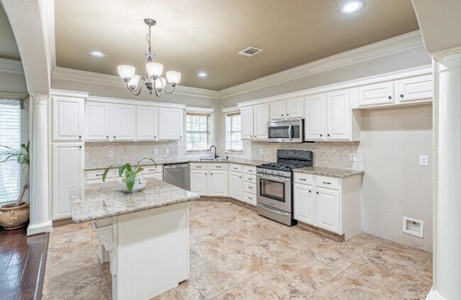 Building Photo - 11955 Silver Leaf Ct