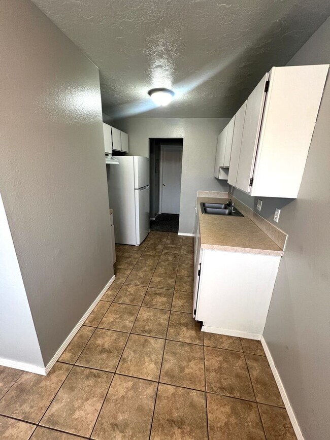 Building Photo - 5017-5019 Bannock Hwy