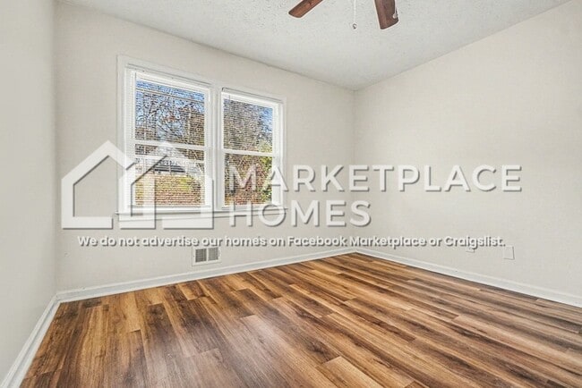 Building Photo - 277 Shallowford Rd