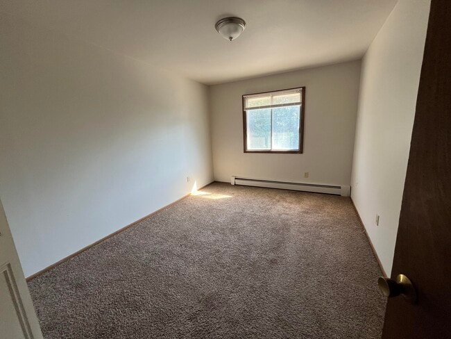 Building Photo - 4244 S 51st St