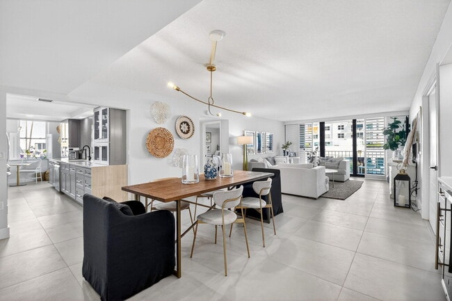 Building Photo - 3456 S Ocean Blvd