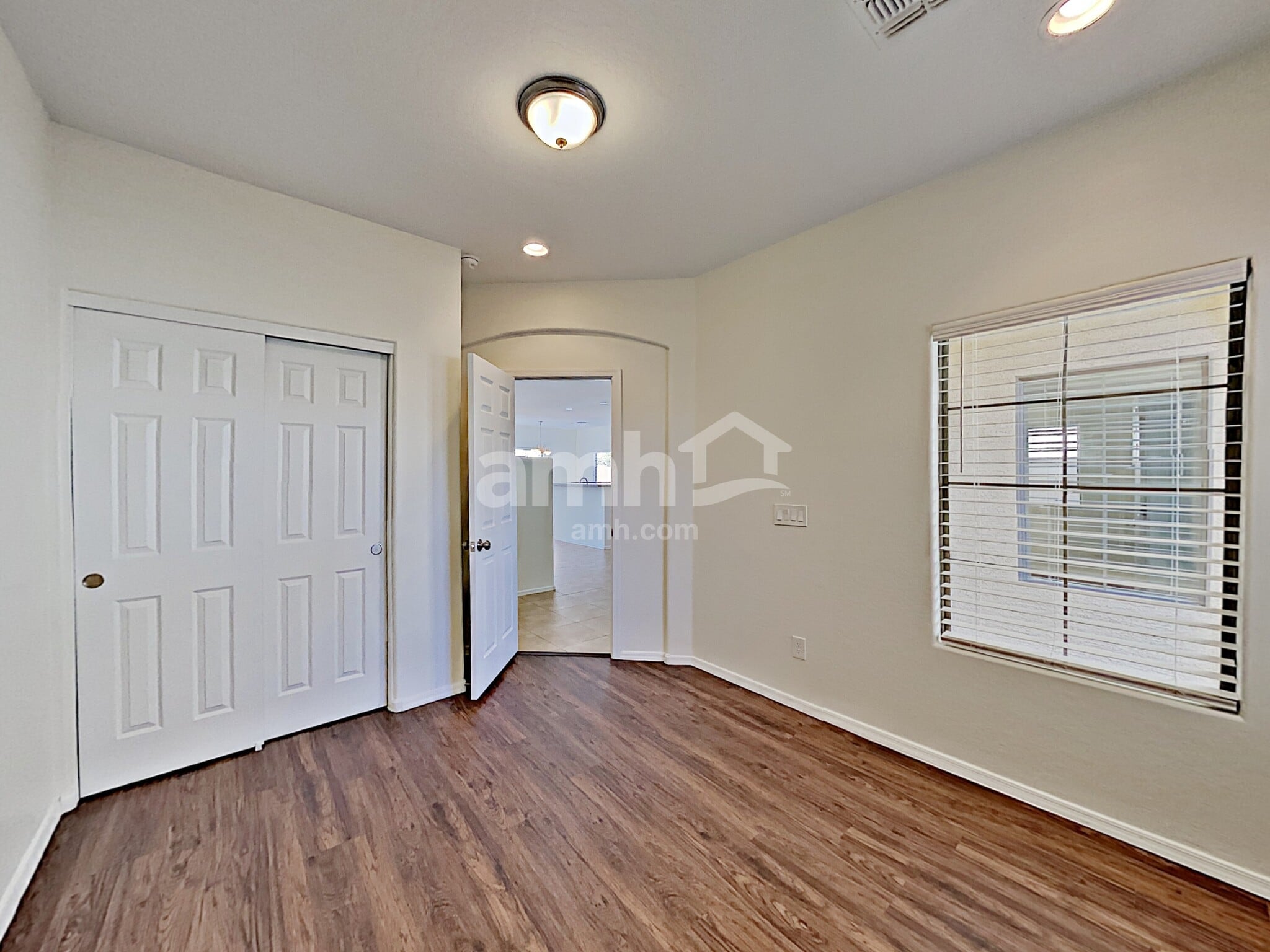 Building Photo - 12733 W Rosewood Dr