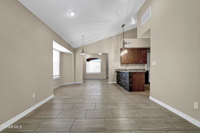 Building Photo - 11405 Marcos Lucero Pl
