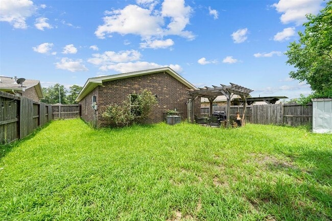 Building Photo - 8802 Shady Vista Ln