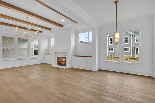 Building Photo - Luxury living in this brand new home - Franklin, TN