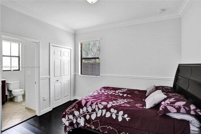 Building Photo - 15413 SW 116th Terrace