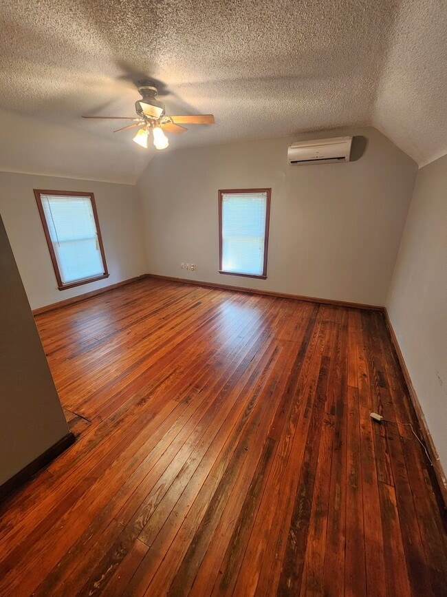 Building Photo - Nice home with oversized 2car gar with work bench and large shaded yard. Country-like setting