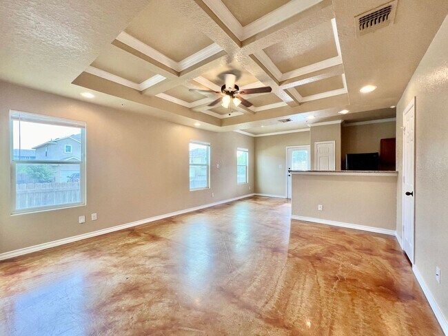 Building Photo - 14103 Veneto Dr