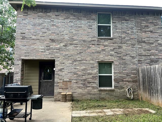 Building Photo - 925 Parkplace Ridge