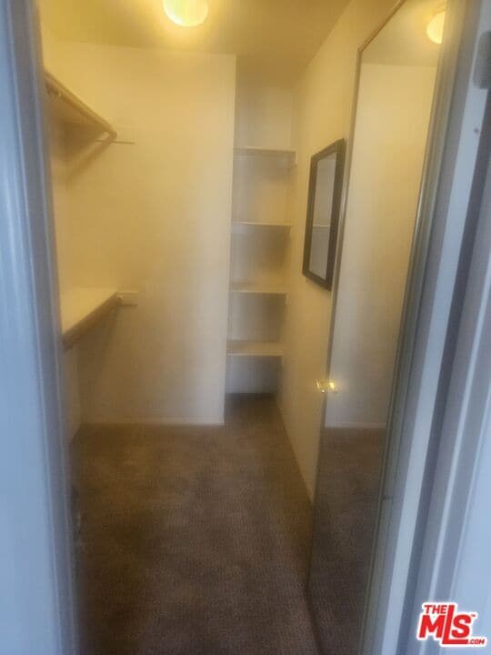 Building Photo - 506 S Grevillea Ave