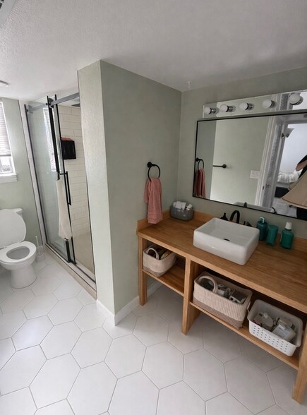 Building Photo - 5720 S 900 E