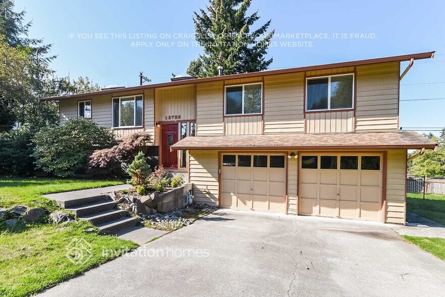 Building Photo - 12728 52nd Dr SE