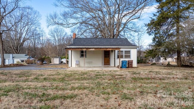 Building Photo - 116 Barnes Ln