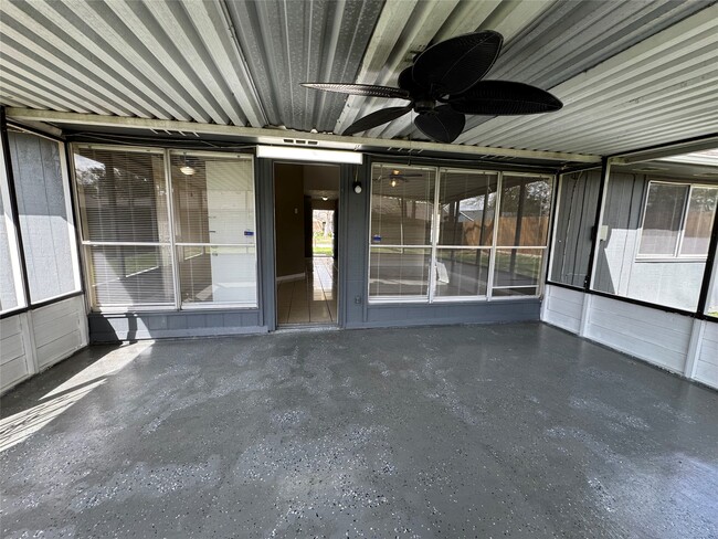 Building Photo - 4703 Rivertree Ln