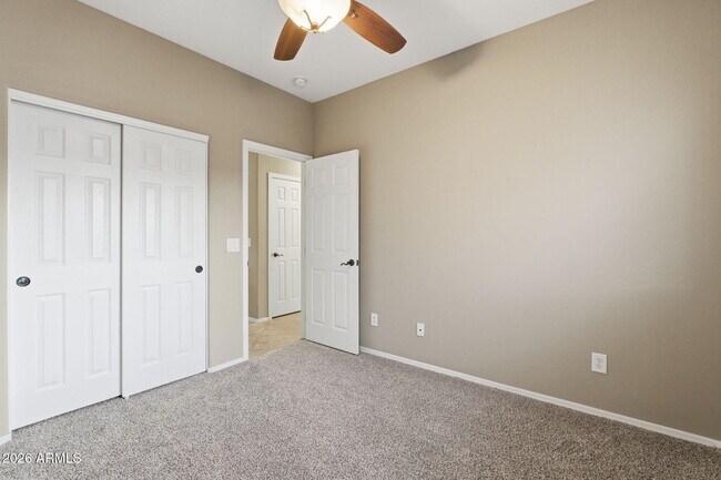 Building Photo - 13820 W Cheery Lynn Rd