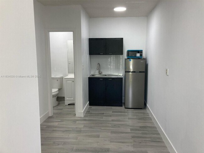 Primary Photo - 10325 SW 115th Ct