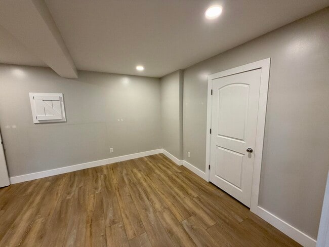 Building Photo - 3321 KY-1247