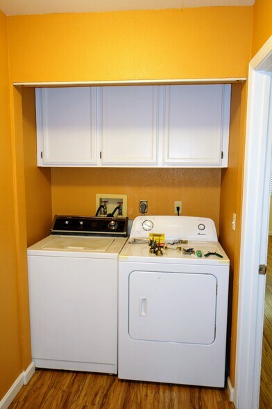 Laundry included - 983 Hacienda Circle