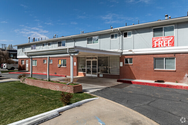 Building Entrance - Mirador Apartments