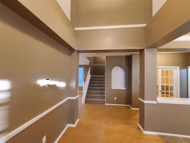 Building Photo - 1 Watergrove Ct