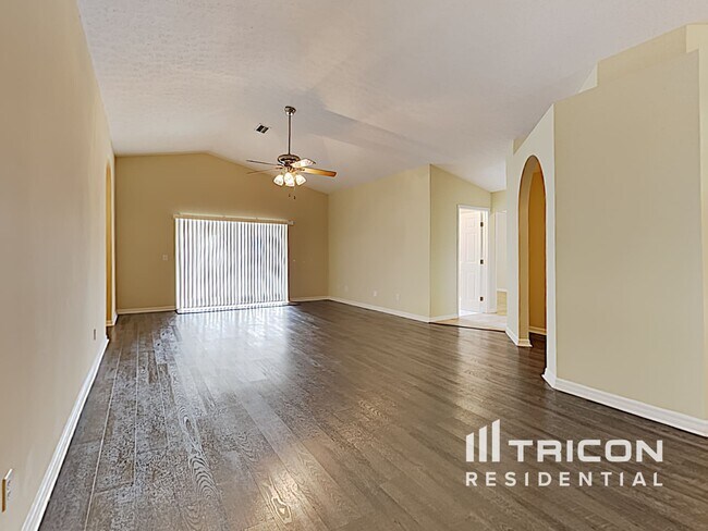 Building Photo - 11302 Andy Dr