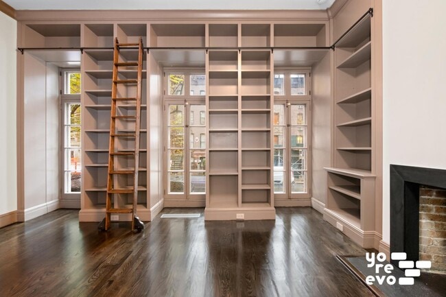 Building Photo - East 49th Street