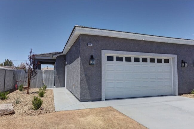 Building Photo - CALVADA VALLEY U3 - Galaxy Street