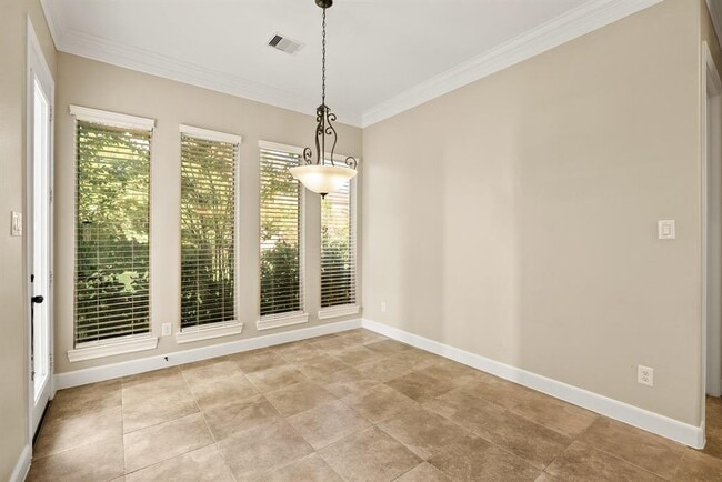 Building Photo - 6006 Madrone Meadow Dr