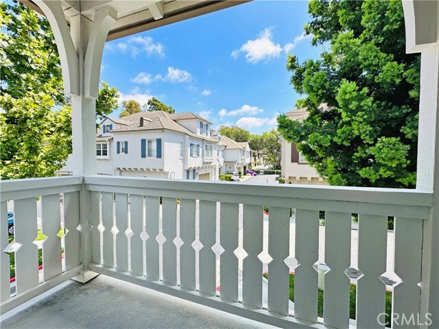 Building Photo - 20 Leucadia