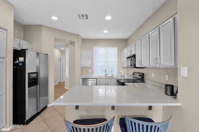 Building Photo - 1024 E Frye Rd