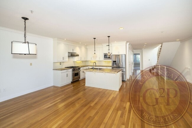 Building Photo - Noe Valley - 4 BR, 3 BA Condo 2,326 Sq. Ft. - 3D Virtual Tour, Roof Deck, Parking and Storage
