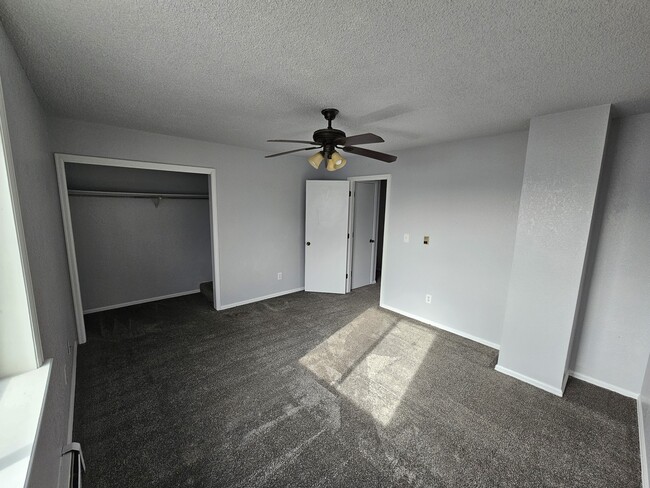 Main upstairs room - 547 Pearce Ave