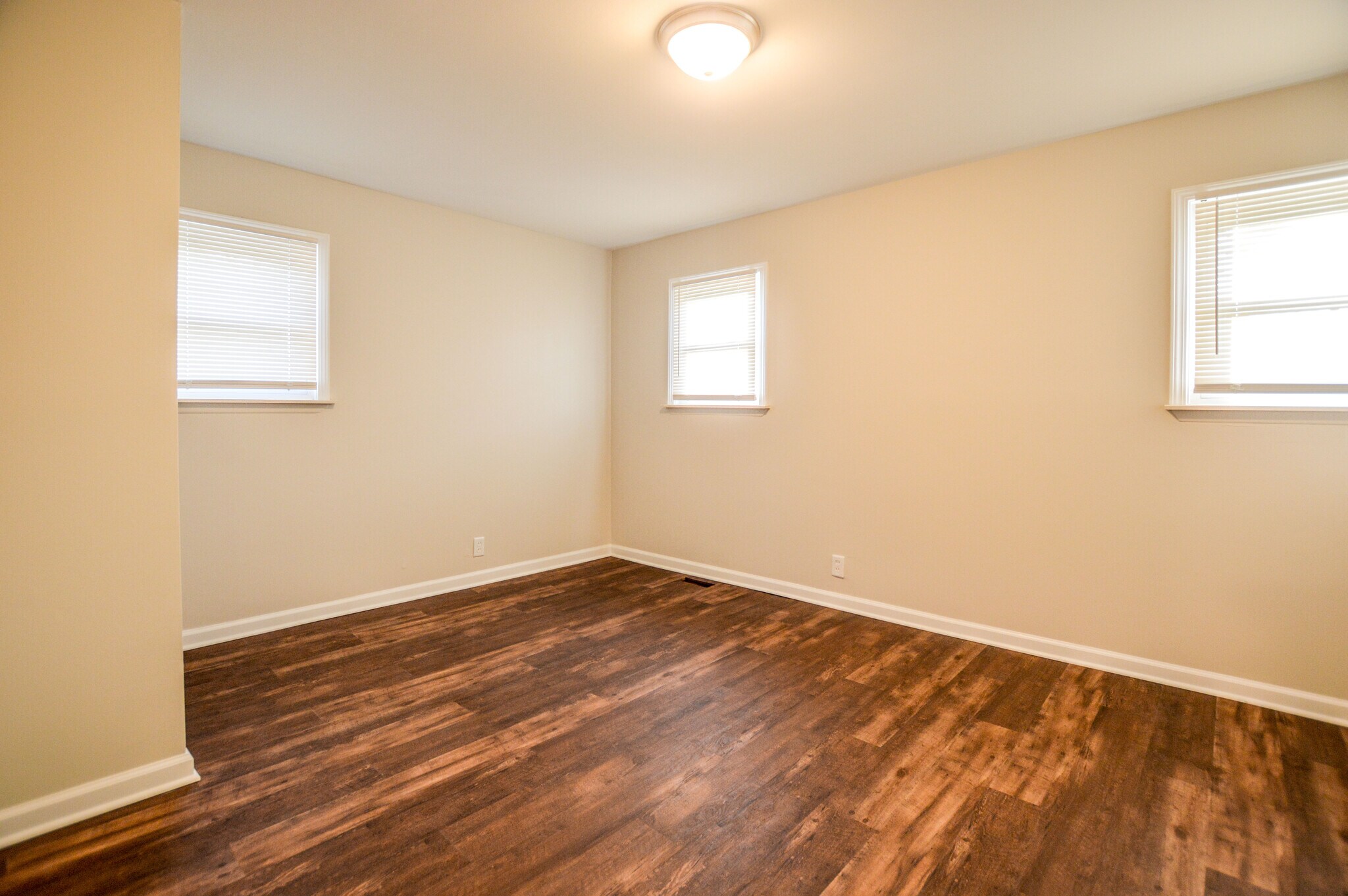 Building Photo - 20053 Homeland St