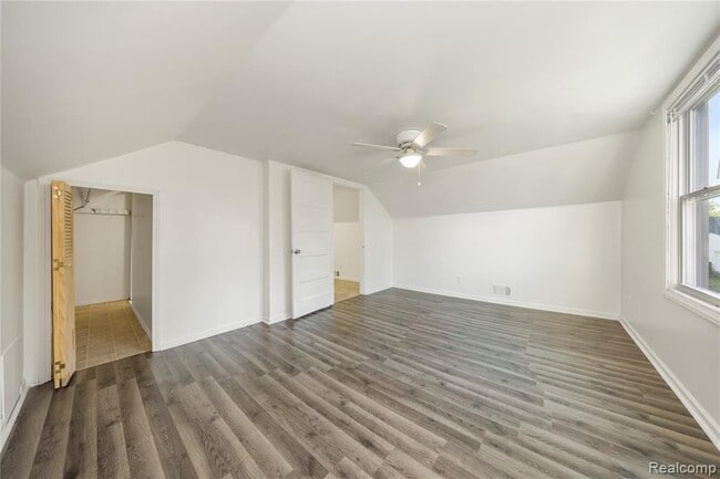 Building Photo - 20258 Caldwell St