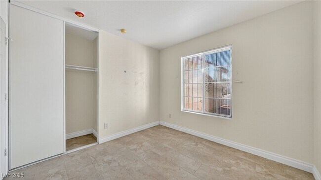 Building Photo - 2146 Allegiance Dr