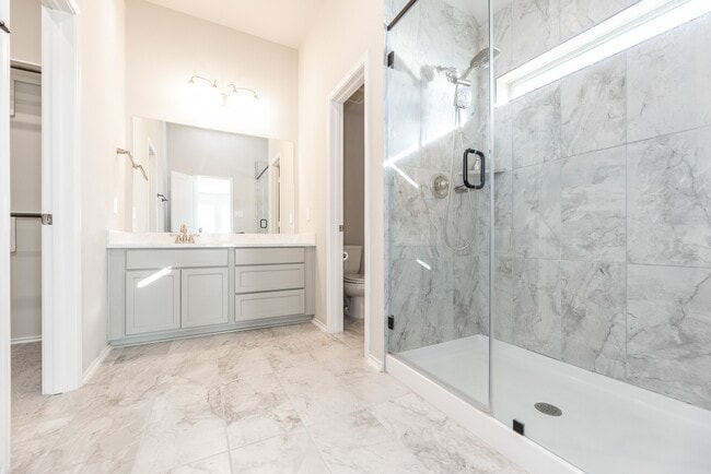 Building Photo - 8918 Oak Ivy Ln