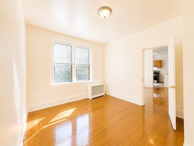 Building Photo - 429 Fairmount Ave