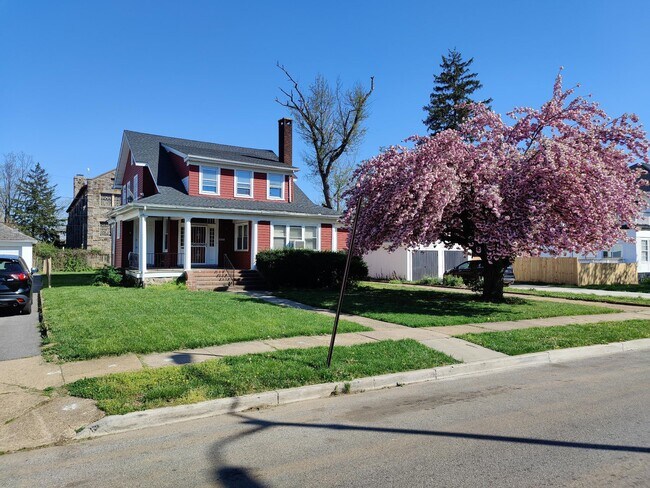 Main - 3405 Callaway Ave