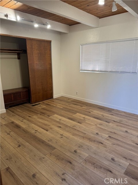 Building Photo - 956 Teakwood Dr