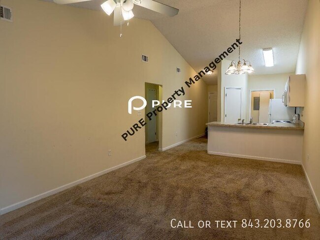 Building Photo - 3697 Clay Pond Village Ln