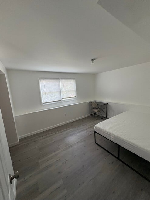 Building Photo - 91 Taylor Ave