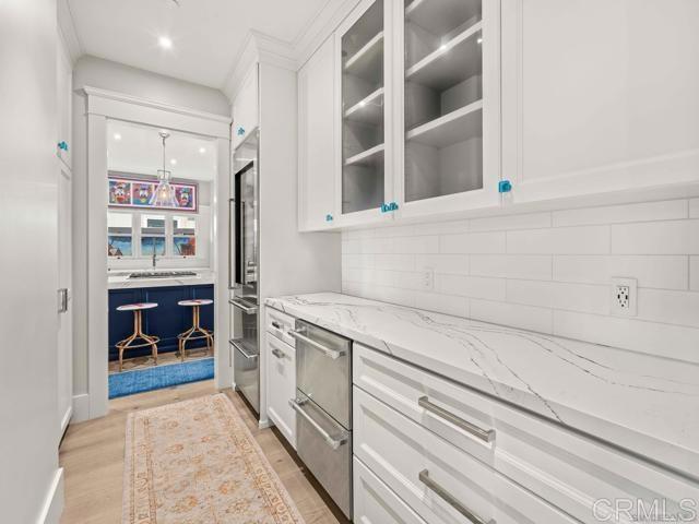 Building Photo - 1027 G Ave