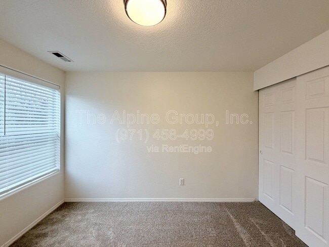 Building Photo - 5817 NW 174th Ave