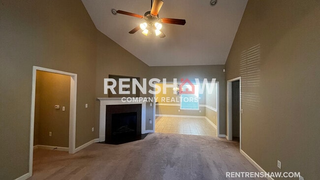 Building Photo - 1381 Calumet Farms Dr